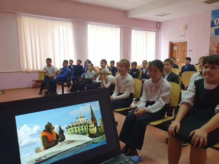 Всероссийский просветительский проект "Знание.Кино" .